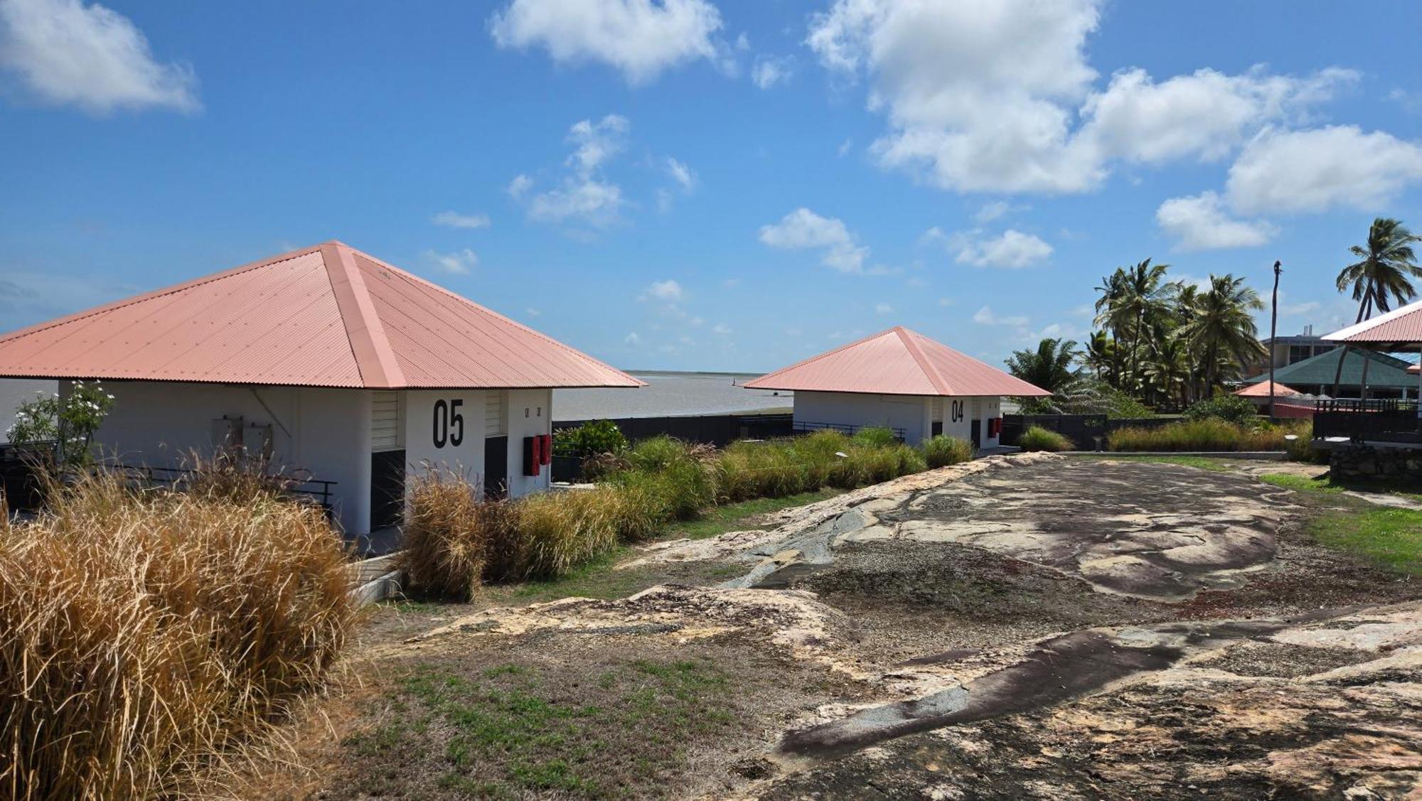Hotel Des Roches Kourou Exterior photo